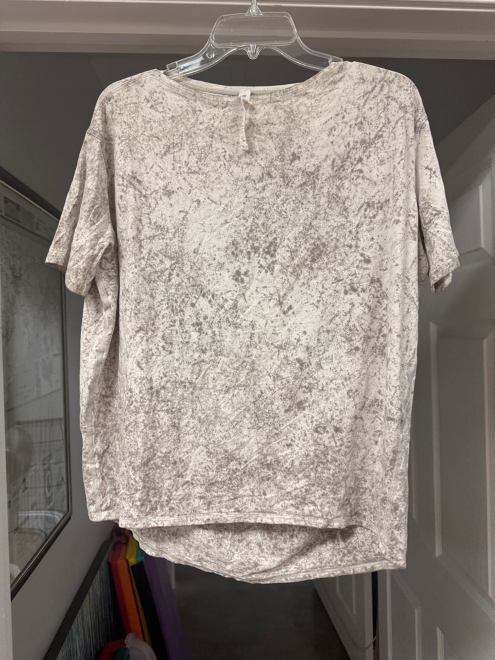 lululemon athletica Short Sleeve Mineral-Effect Tee in Light Stone